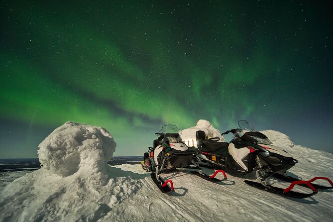3 Hours Snowmobiling under Auroras and Night Sky - Thermal Clothing and Driver Rules: Stay Safe, Stay Warm