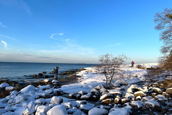 Archipelago Excursion from Helsinki with Lunch and Transportation - The coastal forest walk: 2.5 to 3 km with rocky views