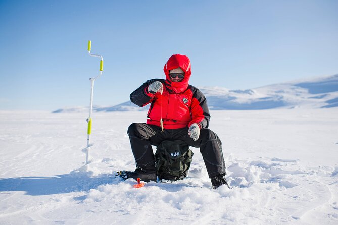 Arctic Fishing & Open Fire Cooking - Kairaaminen and Pilkkiminen: Drilling and Ice Fishing Without the Guesswork