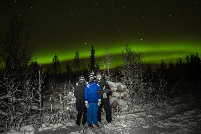 Aurora Borealis Snowshoeing Adventure by Night from Rovaniemi - Your guide’s job: more than leading, they are forecasting the night