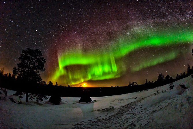 Auroras in Saariselkä – Northern Lights Photo Tour by Car and on Foot - How the on-foot part improves your odds (and your comfort)