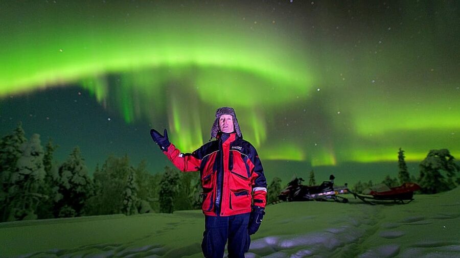 Auroras Northern Lights in Saariselka - Why the darkest part of Lapland is the whole game