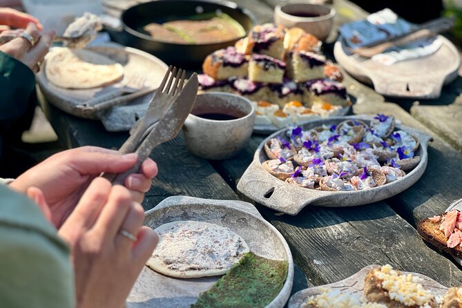 Baltic Bites - Food & Island Experience in Helsinki - Finnish Tapas in Nature: Reindeer, Fish, Bread, and Berry Juice