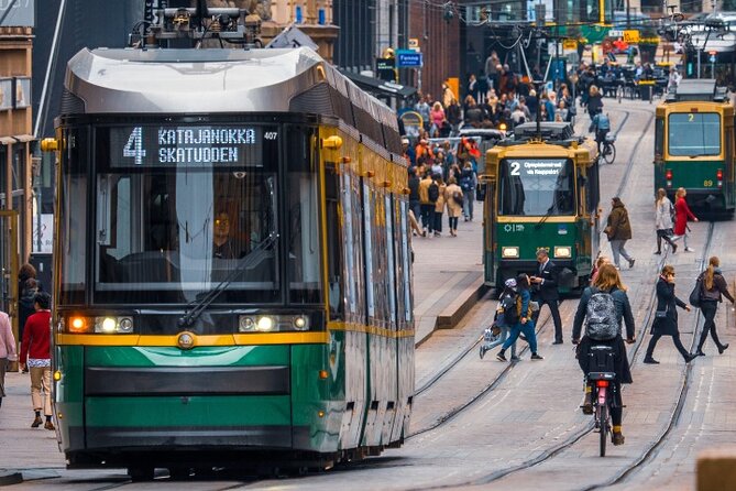 Best of Helsinki Walking Tour-3 Hours, Small Group max 10 people - From a Tsar-named shopping street to Market Square by the sea