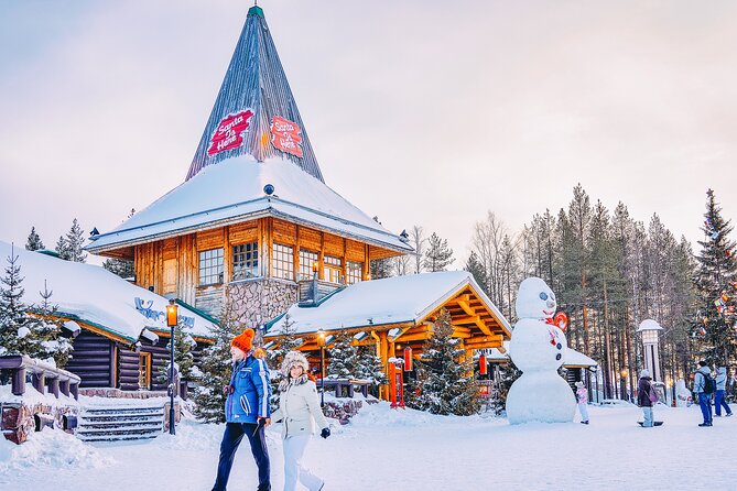 Day trip to Santa Claus Village from Levi - Snowman World and Ice World: the winter playground piece