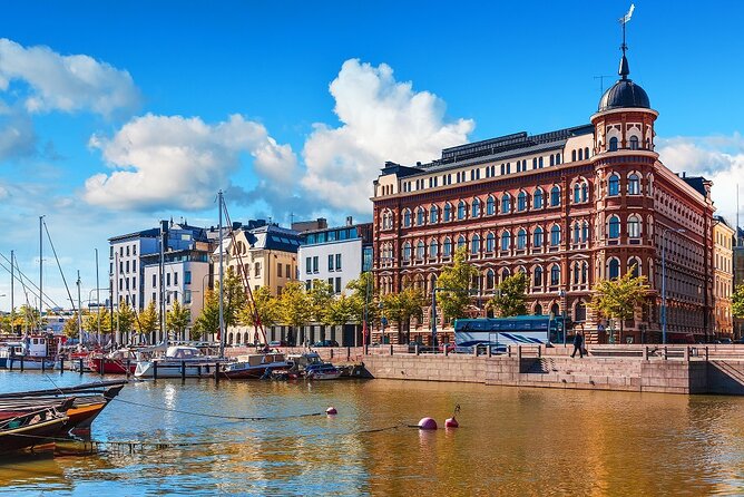 Deluxe Helsinki Shore Excursion from Cruise Ship Port - Havis Amanda: The 45-Minute Food and Shopping Window
