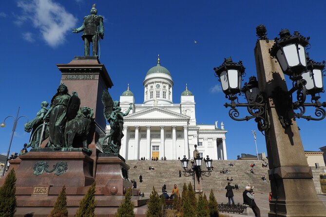 Discover Helsinki - Tip-based Tour by RED UMBRELLA - 2026 - Price and value: what $6.05 really buys you
