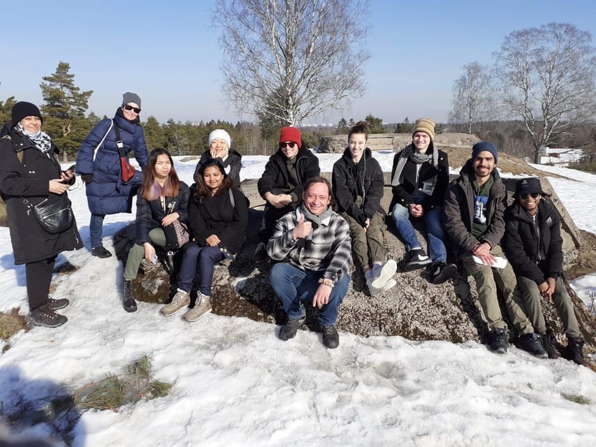 Discover the heart of Finland with a local guide. - Senate Square and Market Square, Where Finland Feels Like a Story