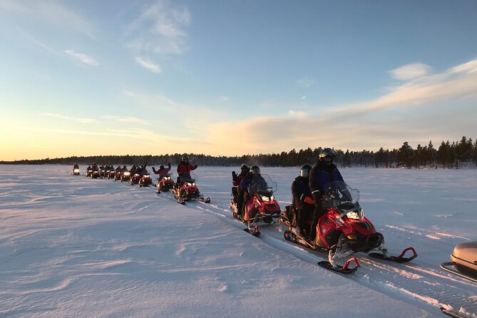Easy Snowmobile Safari - Entering The Arctic on a Frozen River, Not a Demo Ride
