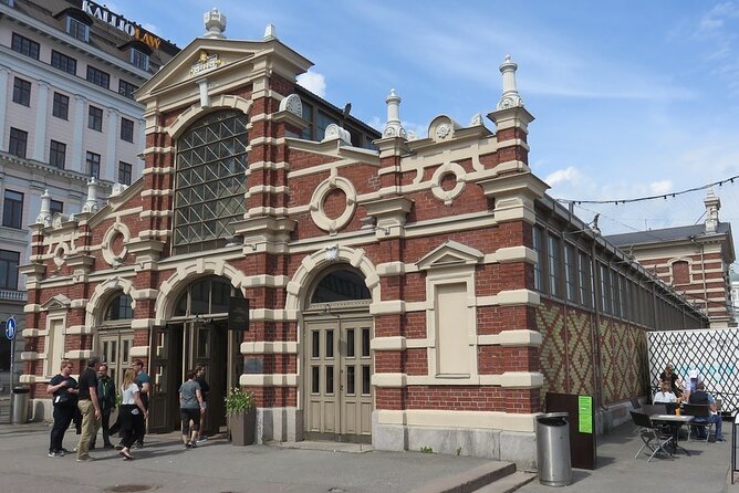 Epic Helsinki: English Speaking Walking Tour - Senate Square to the Presidential Palace: Helsinki’s power geography