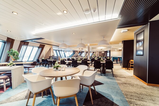 Explore Tallinn: Self-Guided Day Cruise from Helsinki - Old Town on your own: what you can actually do with no guide