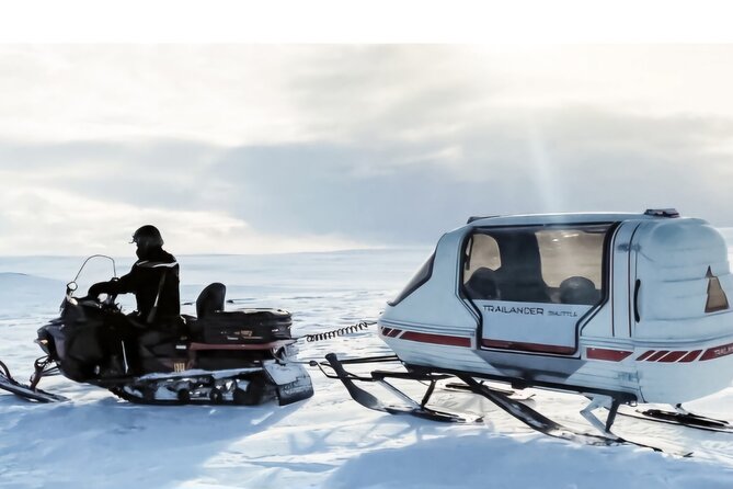 Family Snowmobile Safari in Rovaniemi - The snowmobile basics: instruction, licensing, and driver swaps