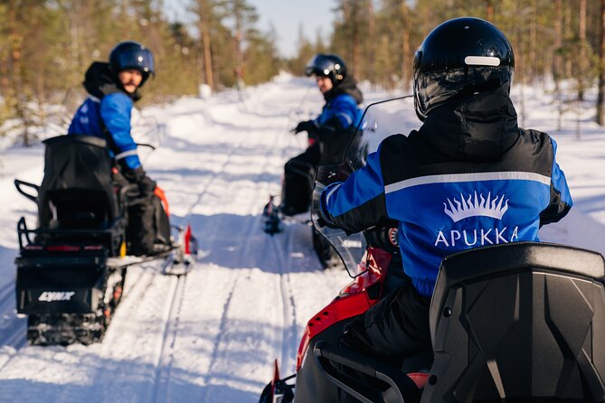 Family Snowmobiling in Rovaniemi, Apukka Resort - Clothing and comfort, so you can actually enjoy the winter air