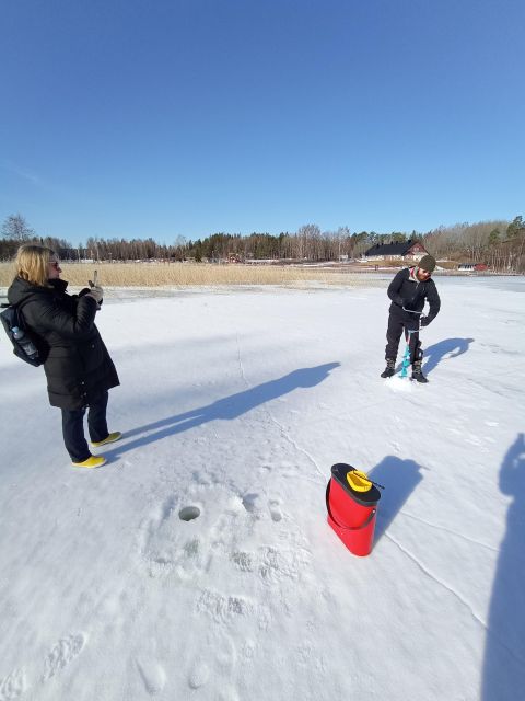 From Helsinki: Bodom Lake Ice Fishing with Food & Drinks - FAQ