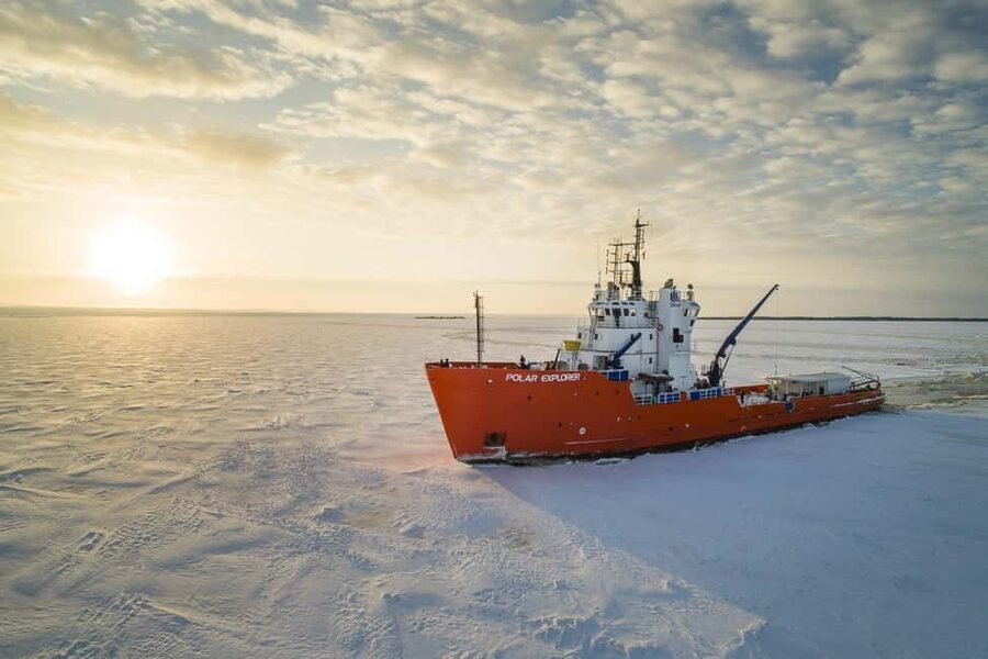 From Kemi: Icebreaker Cruise, Ice Floating & Transfer - What to Pack So You Stay Warm (and Happy)