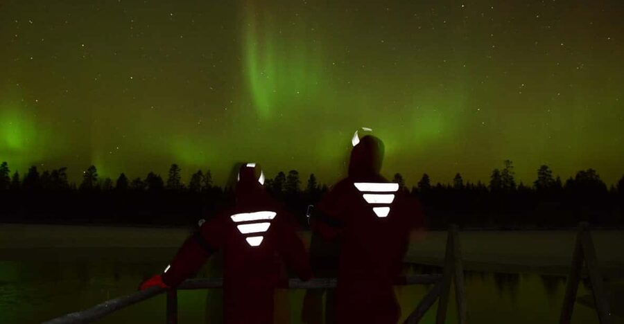 From Rovaniemi: Ice Floating under Aurora Borealis - Meet at Safartica and Plan for Arctic Punctuality