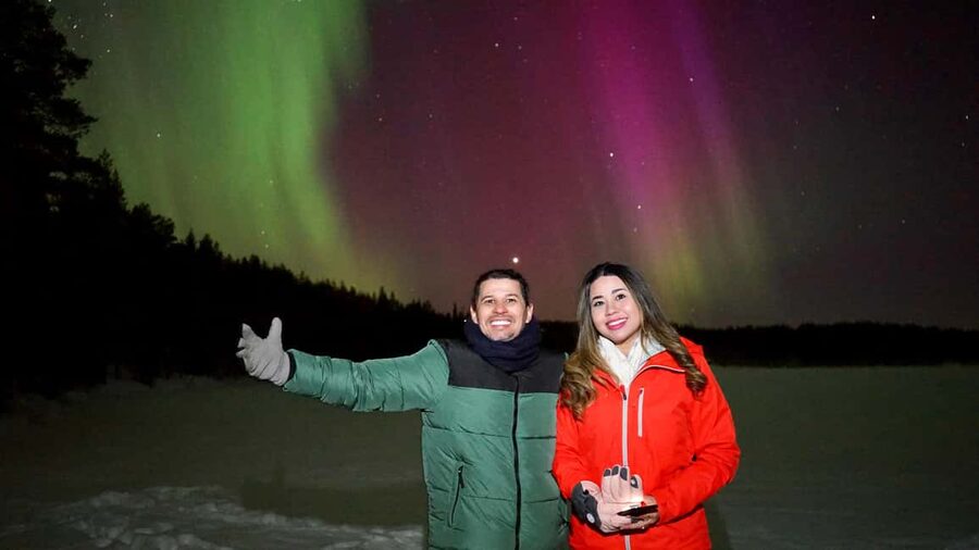 From Rovaniemi: Northen Lights Hunting Tour - Group Vibe, Timing, and Clothing That Actually Helps