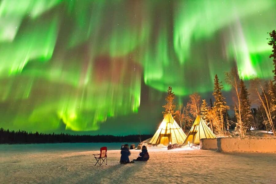 From Rovaniemi: Northern Lights Van Tour with Photos - Northern Lights van tour basics from Rovaniemi in 3 hours