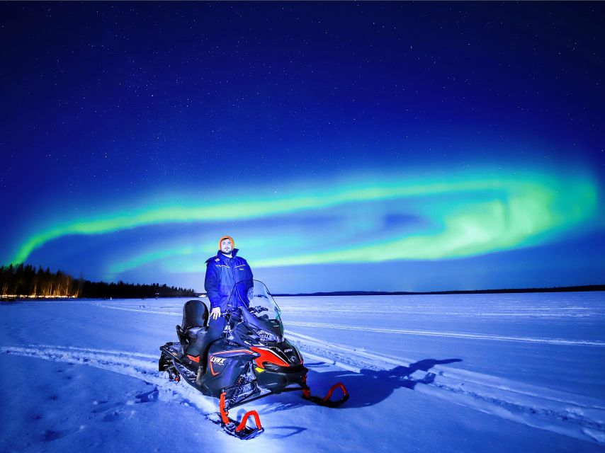 From Rovaniemi: Searching Aurora with Snowmobile - Thermal gear and helmets, the real comfort upgrade