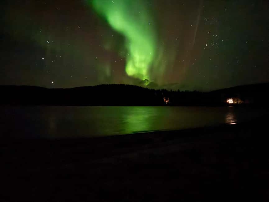 From Saariselkä/Inari: Aurora Hunting Tour, campfire&snacks - The chase strategy: drive where probability is highest, even if it is far