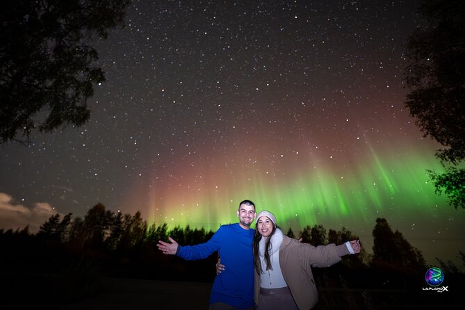 Go on a Northern Lights Photography Tour - Small Group by minivan - Warmth, snacks, and small comforts that keep you outside longer
