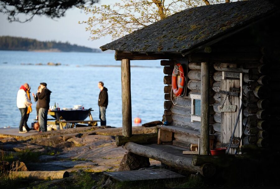 Helsinki: Archipelago RIB Boat Tour with BBQ Lunch and Sauna - Your time on the water: 3.5 hours that feel like more