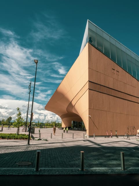 Helsinki: Architectural Highlights Guided Walking Tour - What you learn: how Helsinki turns styles into a city story
