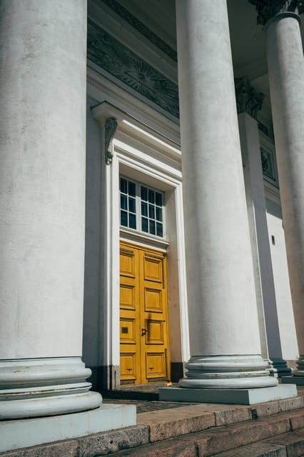 Helsinki: Architectural Highlights Guided Walking Tour - Who this tour suits best