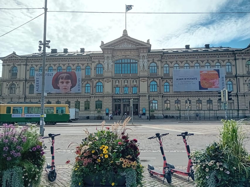 Helsinki: Architectural Highlights Guided Walking Tour - Practical tips to make it easier on your day