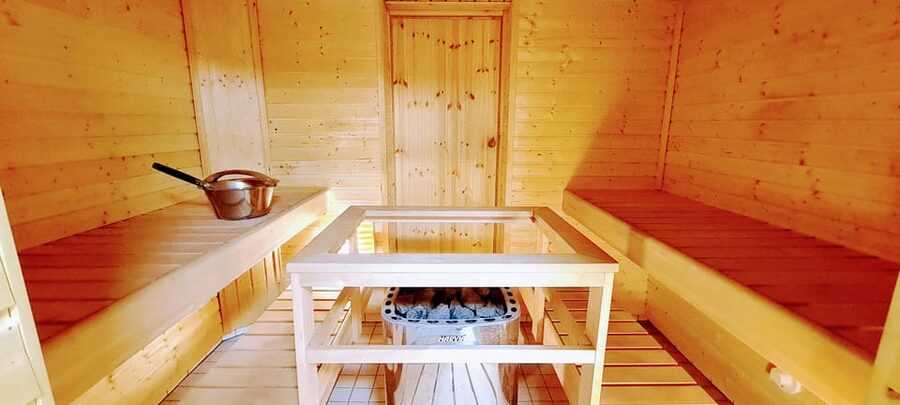 Helsinki: Bike or E-Bike Tour, BBQ, Sauna, Parks, and Forest - Pedaling Huopalahti Bay to Meilahti Arboretum, the easy way
