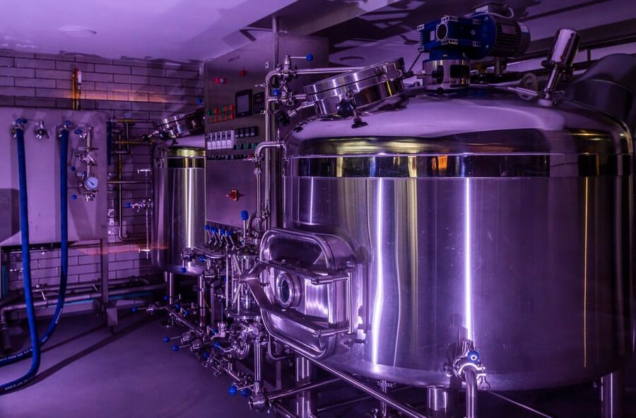Helsinki: Brewery Tour at Mad Hopper Brewing Company - The one-hour brewery tour, what you will actually learn
