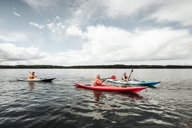 Helsinki by Kayak - Paddling the Eastern Helsinki Archipelago: islands, beaches, and sea views