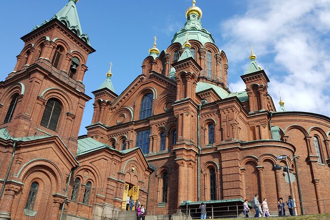 Helsinki Highlights: walking tour with local guide - Price and value: what you are paying for, and what you are not