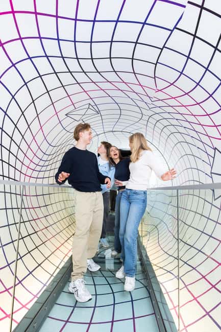 Helsinki: Paradox Museum Entry Ticket - How to get better photos without being a problem for others