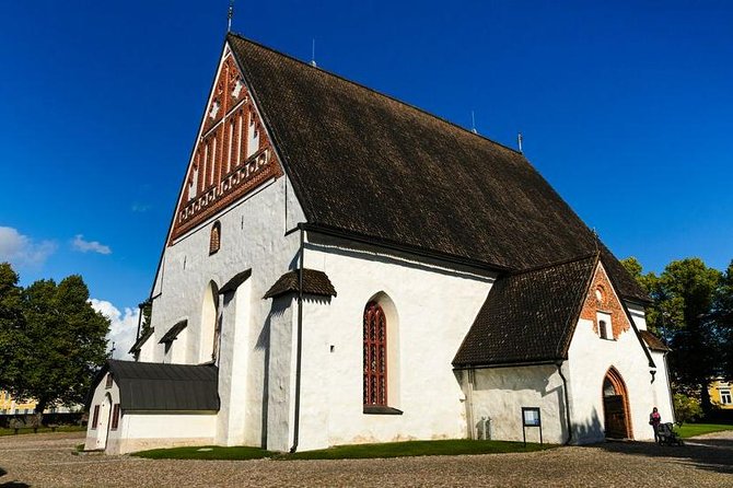 Helsinki Private Sightseeing + Medieval Town Porvoo - Central Library Oodi: a world-famous stop with real everyday energy