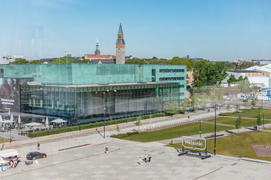 Helsinki: Private Walking Tour with a Local - Price and value: what $64 per person buys you