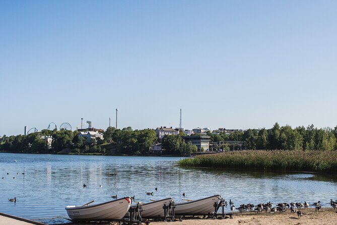 Helsinki: Private Walking Tour with a Local - Where you start: Alexander II Statue, German soldiers grave, or your hotel