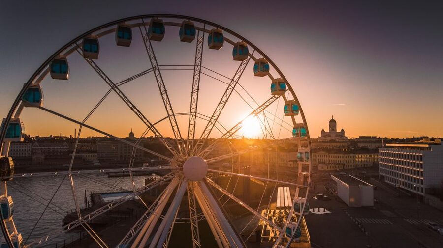 Helsinki: SkyWheel Helsinki Entry Ticket - The 10 to 12 minute gondola ride at up to 40 meters