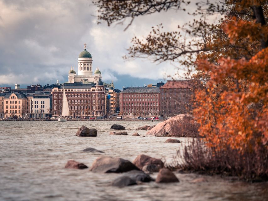 Helsinki: Small-Group Walking Tour with City Planner Guide - Why a city planner guide changes how you see Helsinki