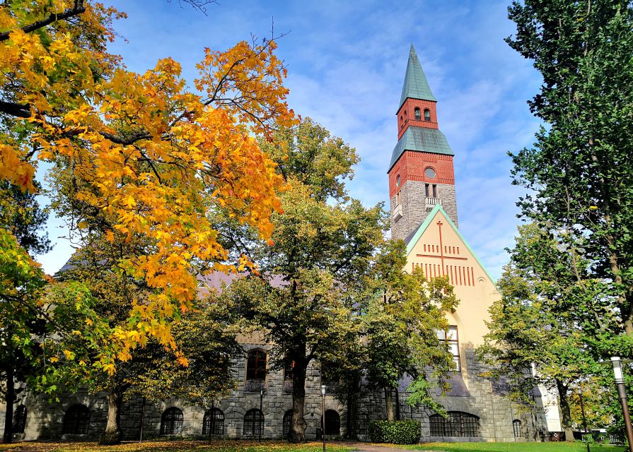 Helsinki: Small-Group Walking Tour with City Planner Guide - Market Square and Market Hall: where the city shows up daily