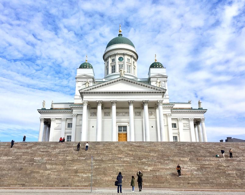 Helsinki: Small-Group Walking Tour with City Planner Guide - The walking pace: how 3 hours feels in real life