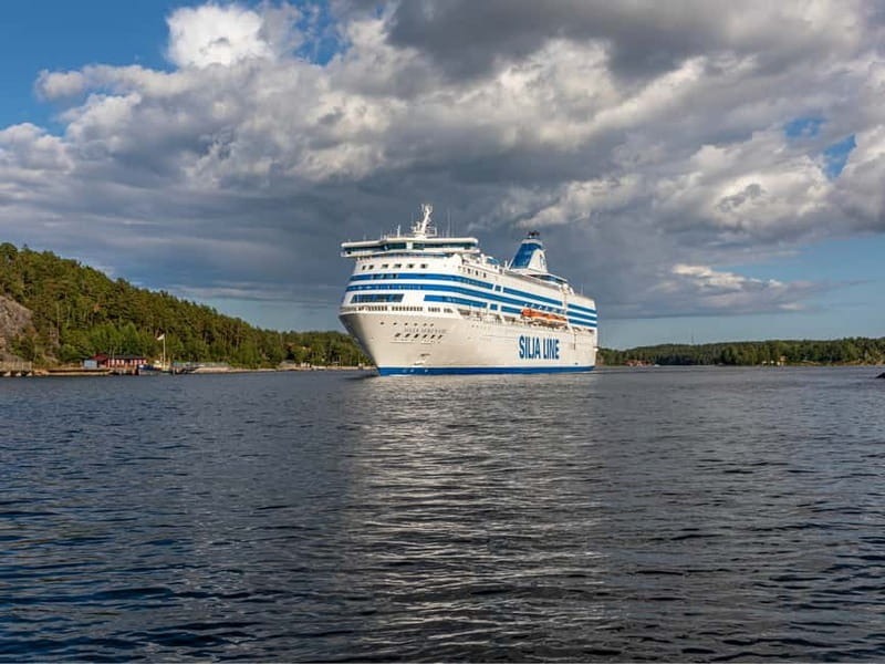 Helsinki-Stockholm Oneway Overnight Cruise with Cabin Stay - Sea-view cabins: privacy, quiet, and the real room size