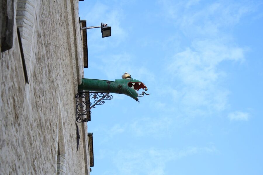 Helsinki: Tallinn Guided Day Tour with Ferry Crossing - Key things that make this day tour work