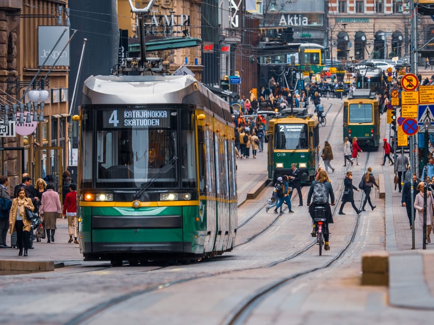 Helsinki: Tram Tour - Kaivopuisto park walk, where the city slows down
