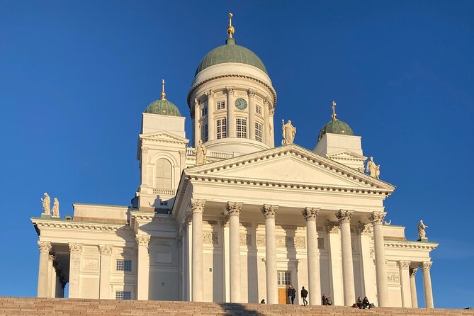 Helsinki Walking Tour - Small Group - Esplanadi Park: Small Details, Seagulls, and a Break From Straight Lines