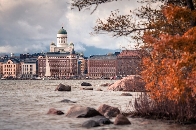 Helsinki walking tour with a city planner - Why this Helsinki walk works better than a standard highlight tour