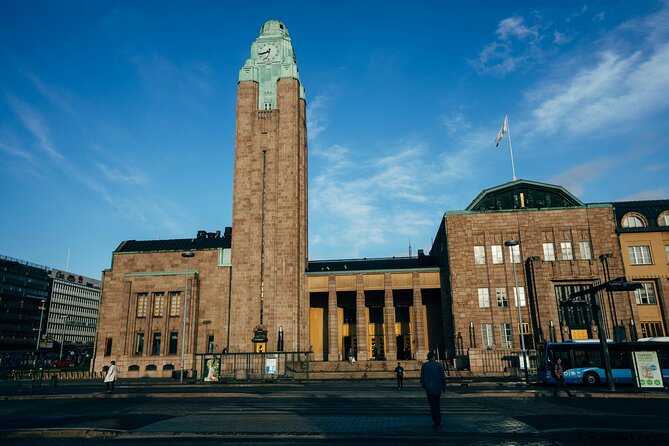 Helsinki Walking Tour with a Sociologist - Why a sociologist guides this Helsinki walk