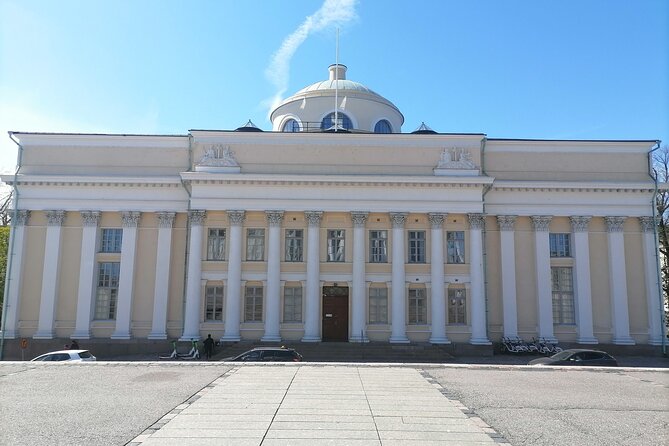 Helsinki Walking Tour with a Sociologist - Uspenski Cathedral, Allas Sea Pool, and the Market Square reality check