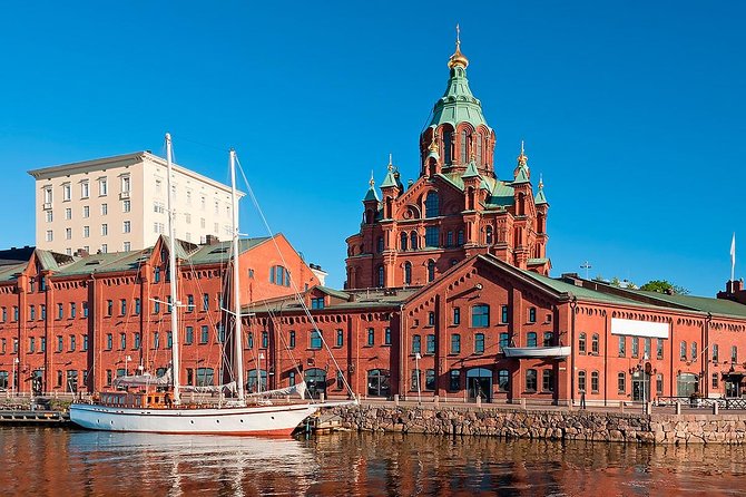 Helsinki Walking Tour with PRIVATE Professional guide - Temppeliaukio Church: the rock church that changes how you look at space