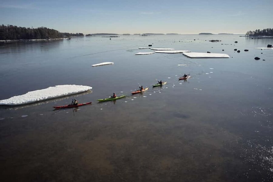 Helsinki: Winter Kayaking in Eastern Helsinki Archipelago - Key highlights at a glance